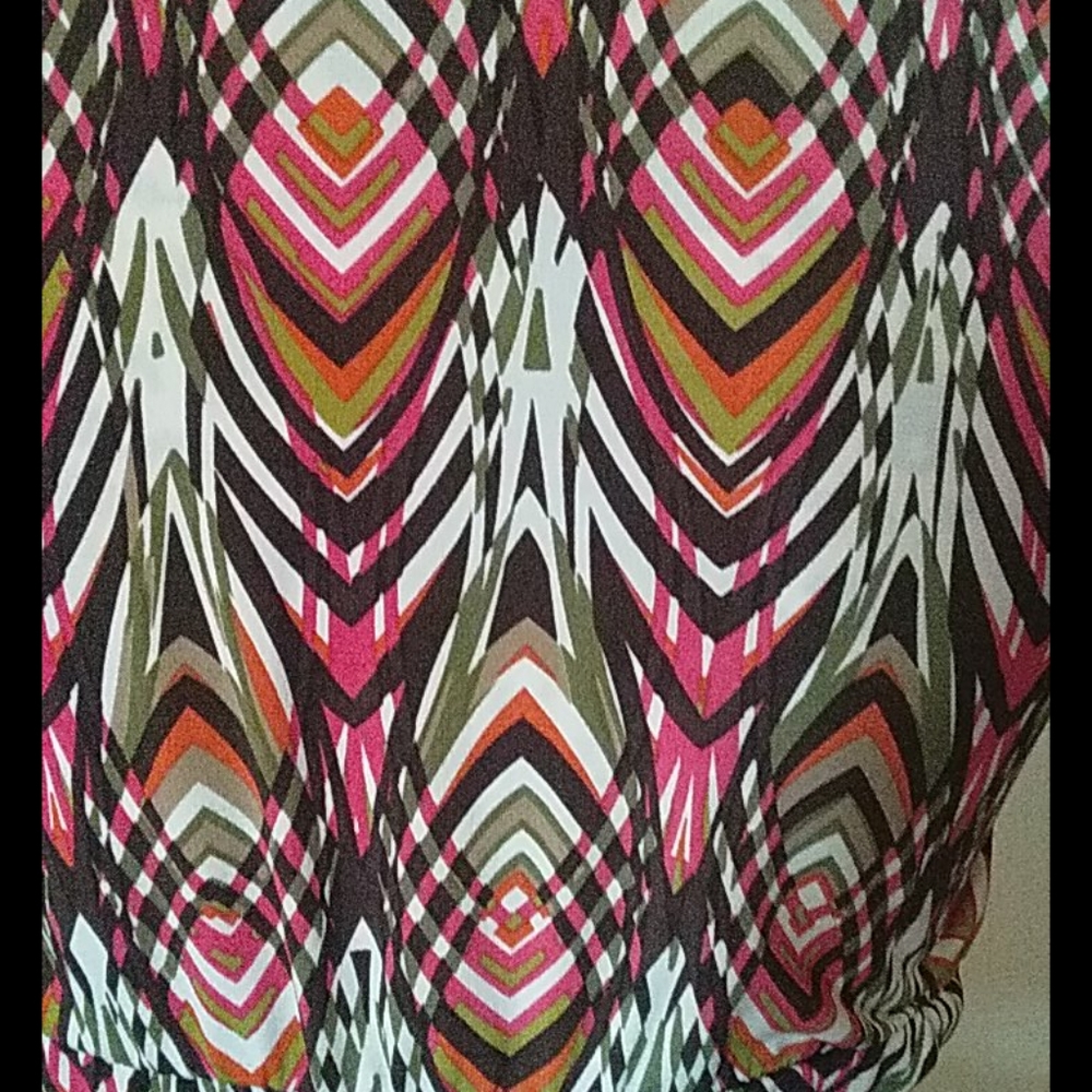 Colorful Top - Picture 3 of 3
